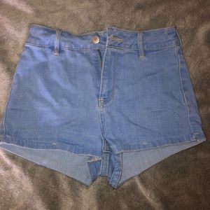 Kendall and Kylie high waisted shorts